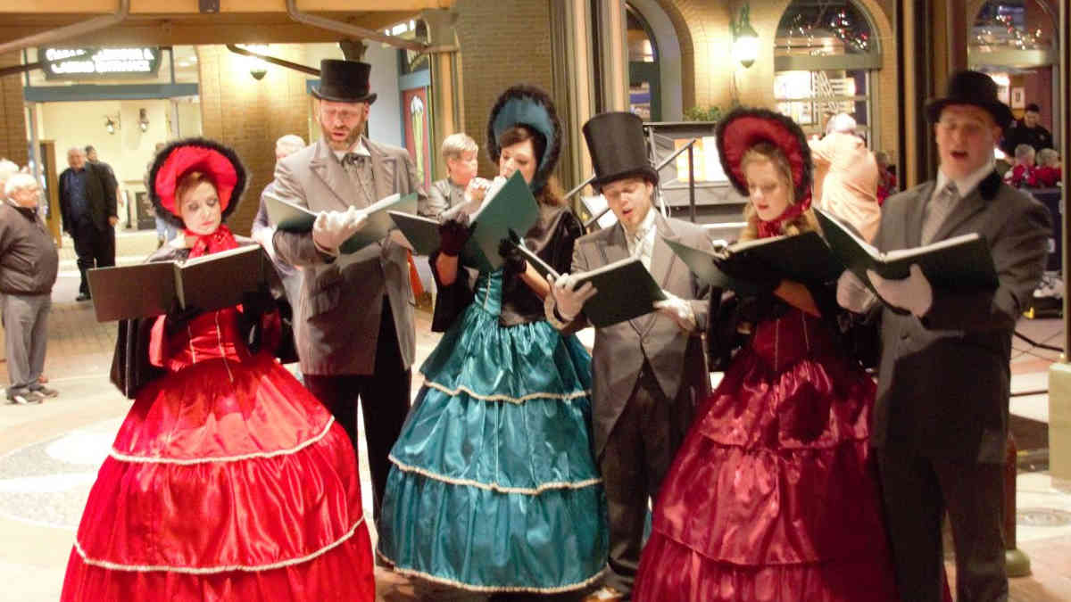 Miracle on Fulton Street Carolers - New Orleans Local