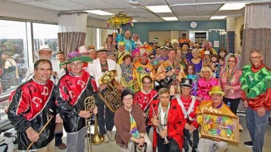 B'nai B'rith Mardi Gras Mitzvah Makers 40th Annual Hospital Parade Group Photo | New Orleans Local