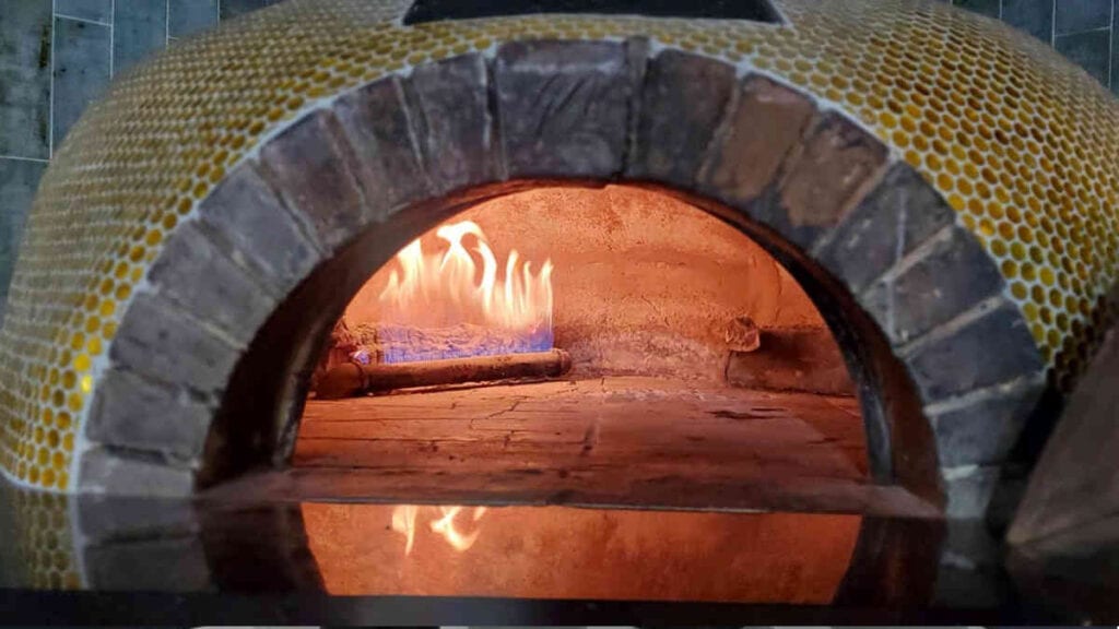 Tavola Restaurant Pizza Oven